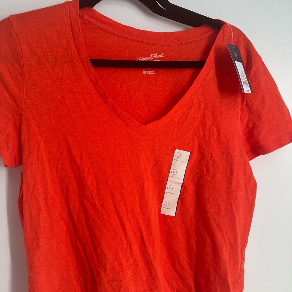 Universal Thread t shirt